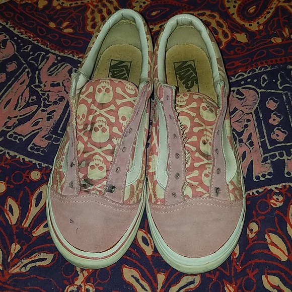 vans skull shoes
